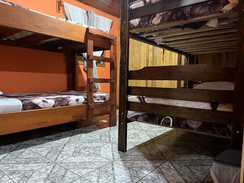 Monteverde Monkey Hostel ภายนอก รูปภาพ