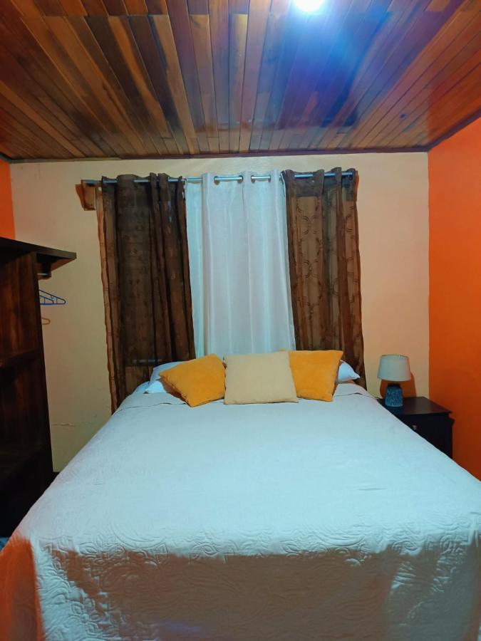 Monteverde Monkey Hostel ภายนอก รูปภาพ