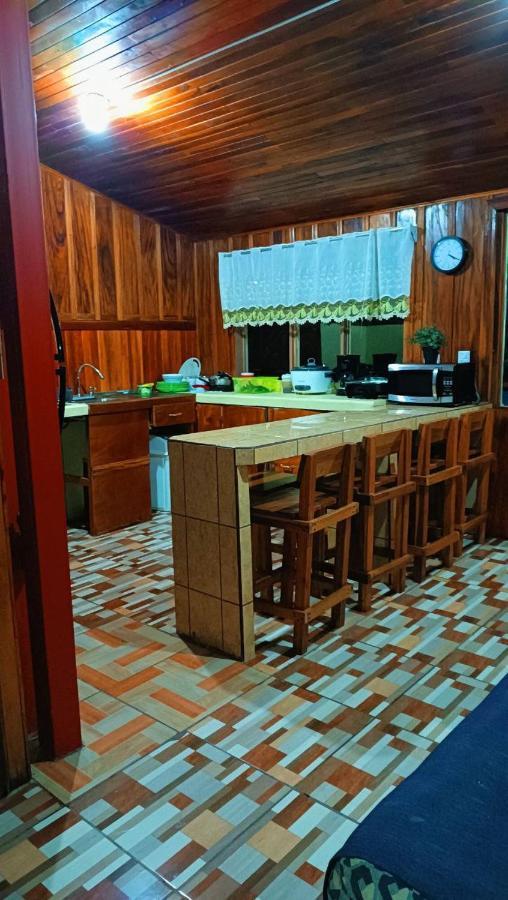 Monteverde Monkey Hostel ภายนอก รูปภาพ